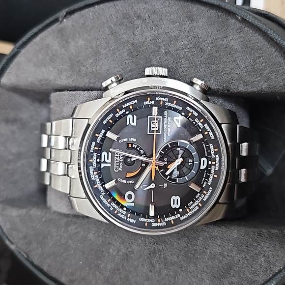 Citizen Eco-Drive World Timer AT9010-52E - Picture 3 of 3